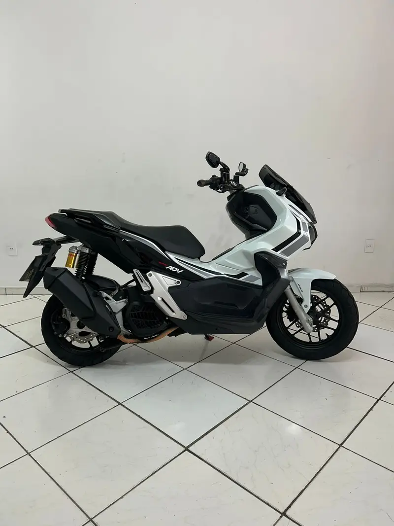 Honda ADV ABS