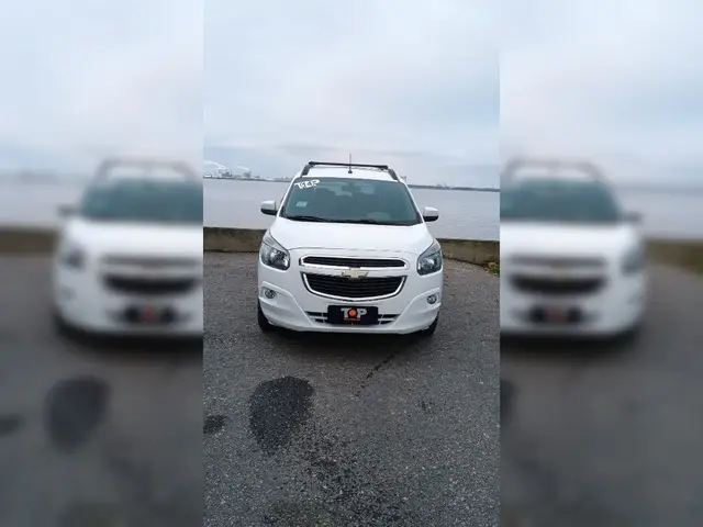Carro Chevrolet Spin 2014 LTZ 7S 1.8 (Flex) (Aut)