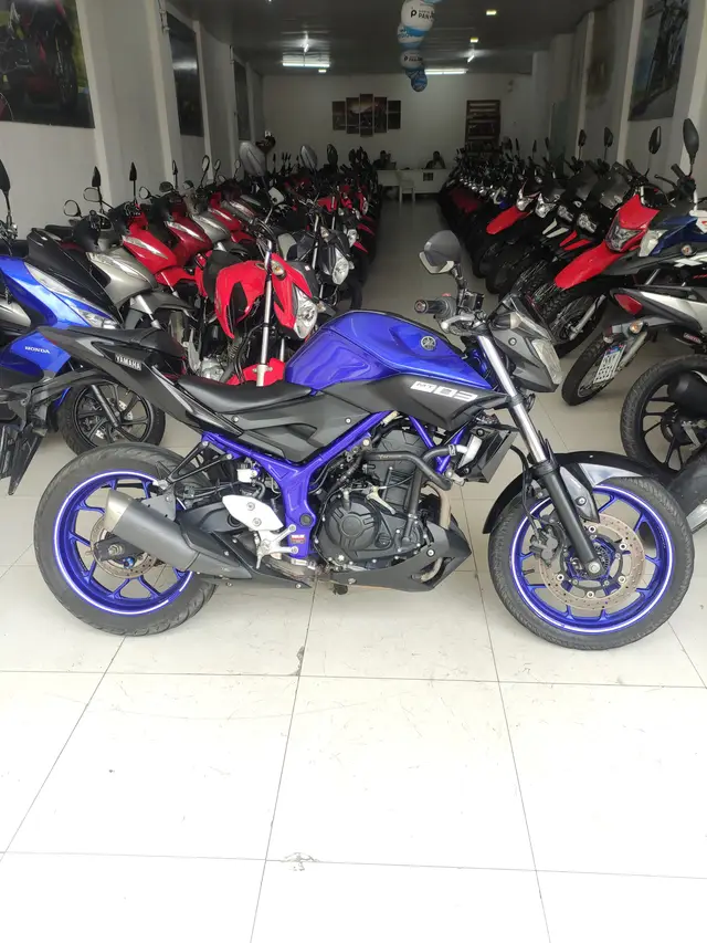 Carro Yamaha MT-03 2020 ABS