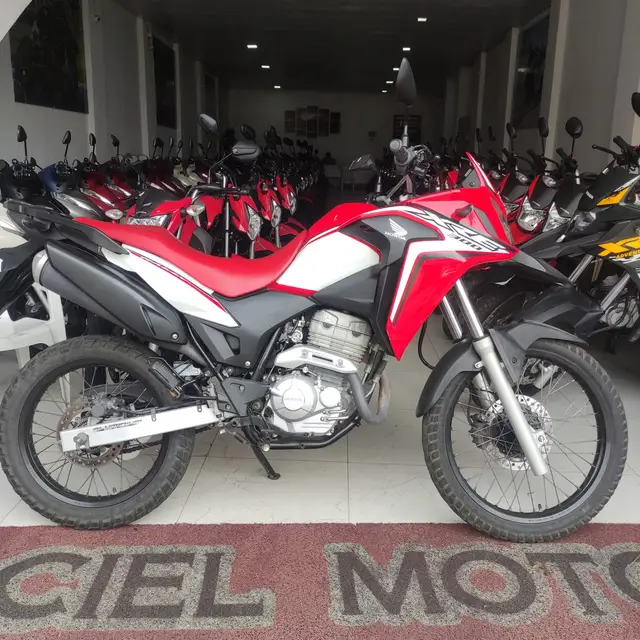 Carro Honda XRE 300 2023 ABS