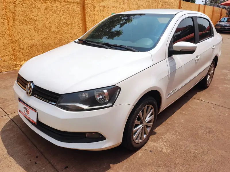 Volkswagen Voyage 1.6 VHT Highline (Flex)
