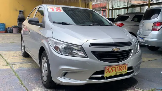 Carro Chevrolet Onix 2018 1.0 Joy SPE/4
