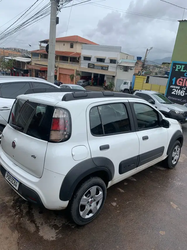 Carro Fiat Uno 2015 Way 1.0 8V (Flex) 4p