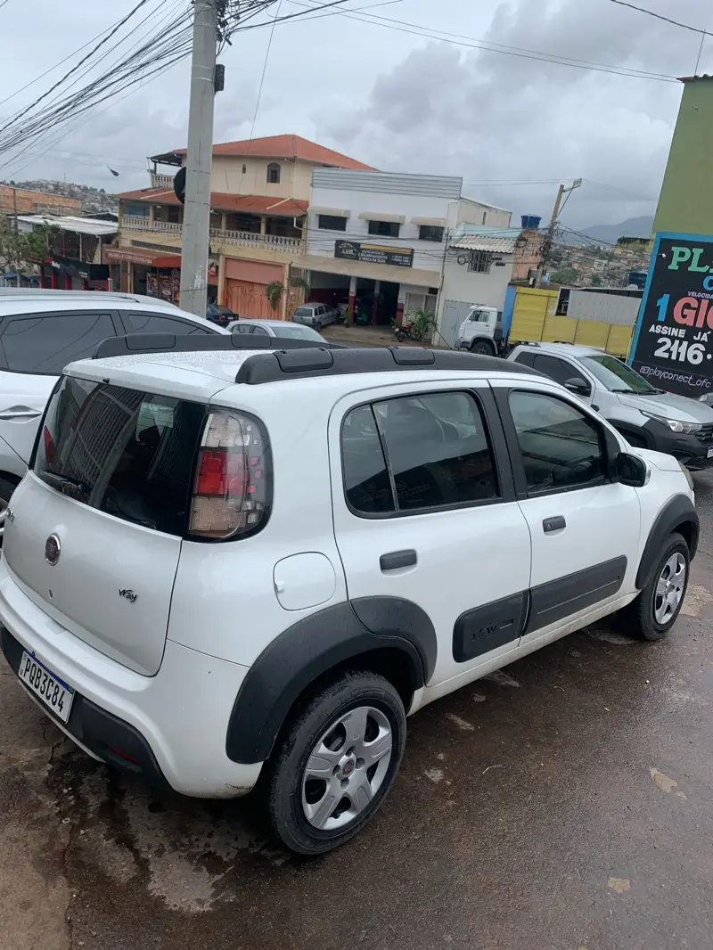Fiat Uno Way 1.0 8V (Flex) 4p
