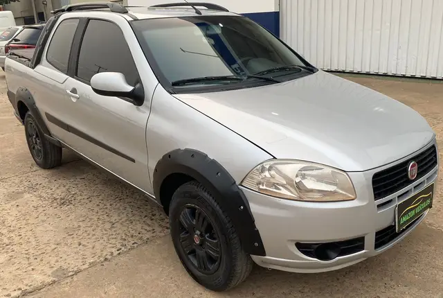 Carro Fiat Strada 2012 Working 1.4 (Flex) (Cabine Dupla)