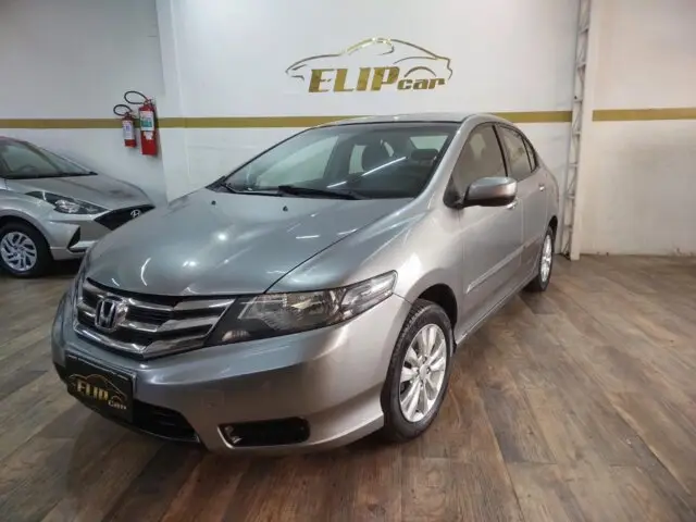 Carro Honda City 2013 LX 1.5 16V (flex)