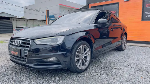Carro Audi A3 2016 2.0 TFSI Ambition S Tronic