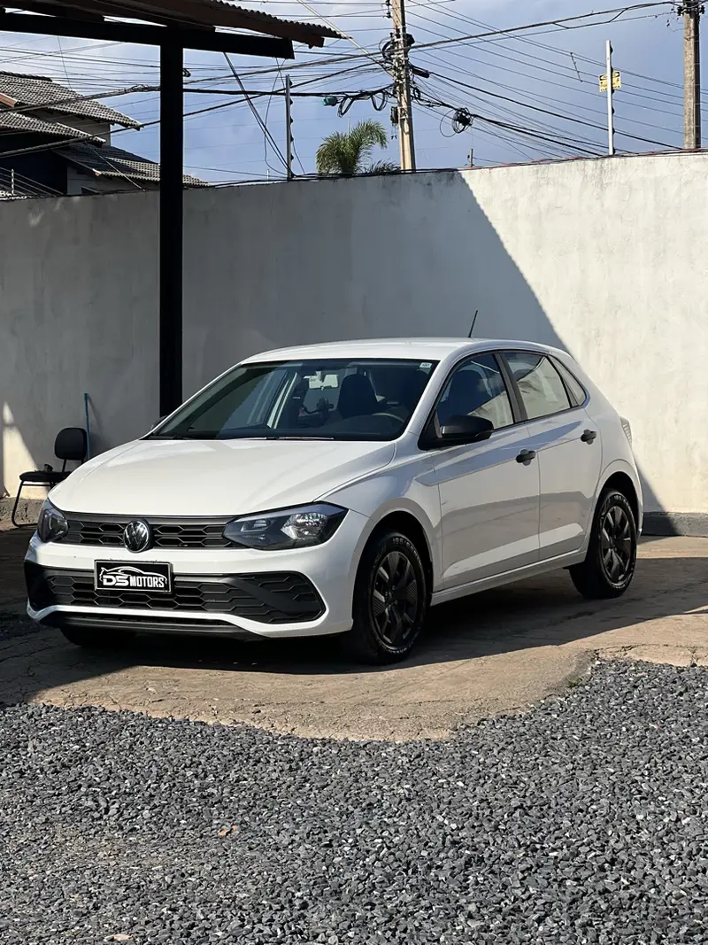 Volkswagen Polo Track 1.0 Flex 12V 5p
