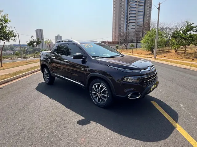 Carro Fiat Toro 2020 2.0 TDI Volcano Auto 4WD