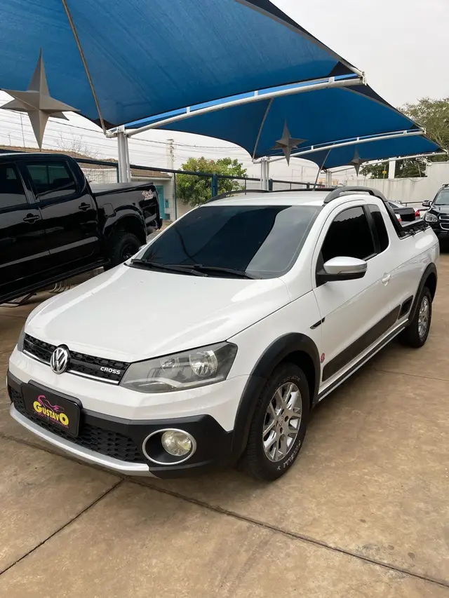 Carro Volkswagen Saveiro 2014 Cross 1.6 (Flex) (cab. estendida)