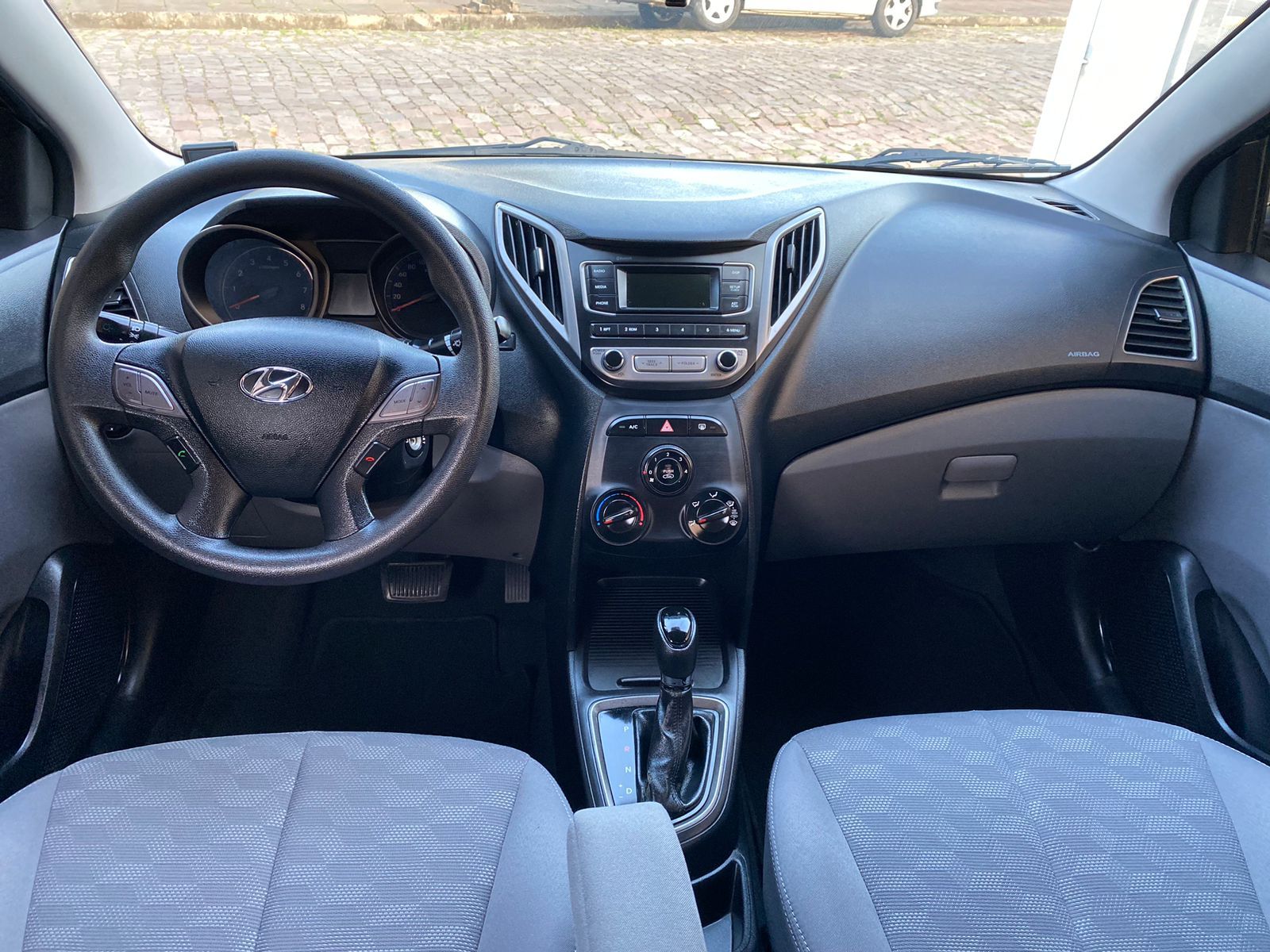 Hyundai HB20S
