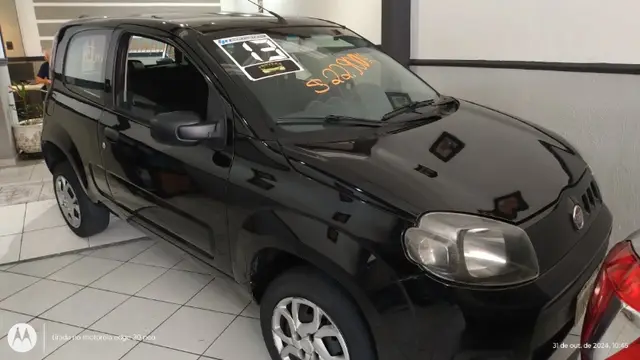 Carro Fiat Uno 2013 Vivace 1.0 8V (Flex) 2p