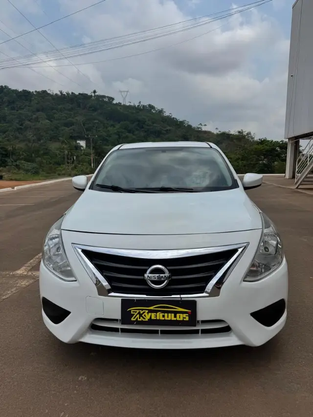 Carro Nissan Versa 2016 1.0 12V S (Flex)