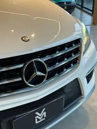 Mercedes-Benz Classe ML AMG ML 63 AMG 5.5 V8 Bi-Turbo 4Matic