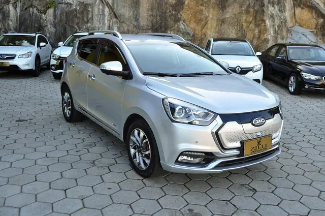 Carro JAC IEV40  2020 115cv 5p