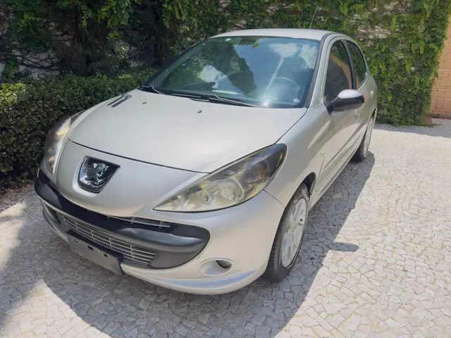 Carro Peugeot 207 2009 Hatch XS 1.6 16V (flex)