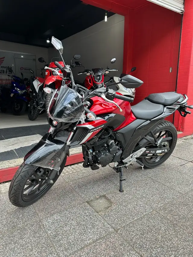 Moto Yamaha Fazer FZ25 2024 Flex