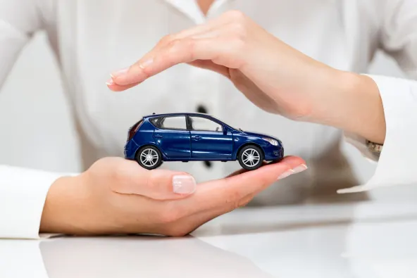 Ter um rastreador e deixar o carro na garagem ajudam muito a economizar no seguro do carro. 