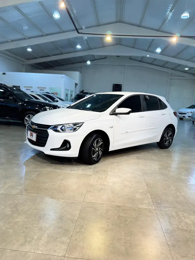 Carro Chevrolet Onix 2024 LT 1.0 Turbo (Aut.)