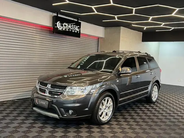 Carro Dodge Journey 2018 RT 3.6 V6 AWD