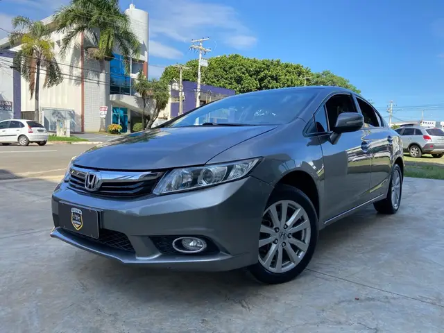Carro Honda Civic 2014 New  LXR 2.0 i-VTEC (Aut) (Flex)