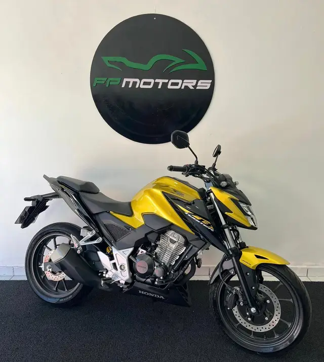 Carro Honda CB 300F Twister 2024 (ABS)