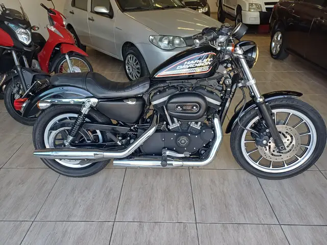 Carro Harley-Davidson Sportster XL 883 2008 Roadster