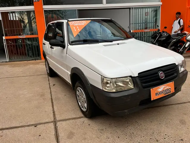 Carro Fiat Uno Mille 2011 Fire Economy Way 1.0 (Flex) 4p