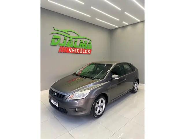 Carro Ford Focus Sedan 2013 GLX 1.6 16V (Flex)