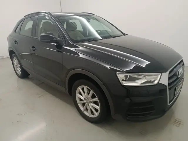 Carro Audi Q3 2017 1.4 TFSI Attraction Plus S Tronic (Flex)