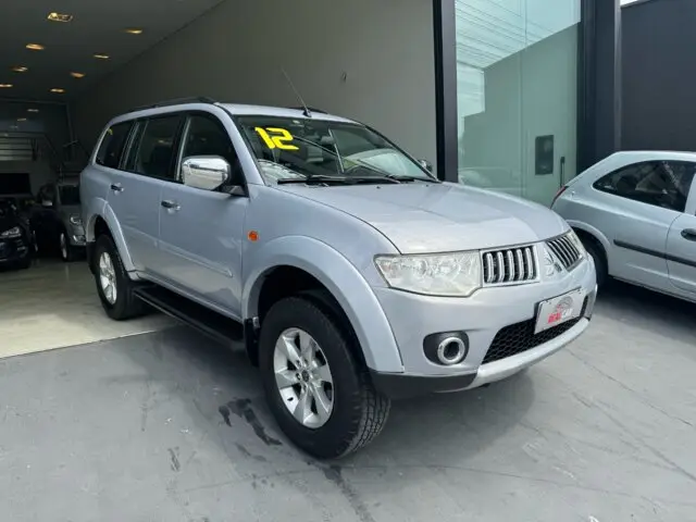 Carro Mitsubishi Pajero Dakar 2012 3.5 HPE 4WD (aut)(Flex)