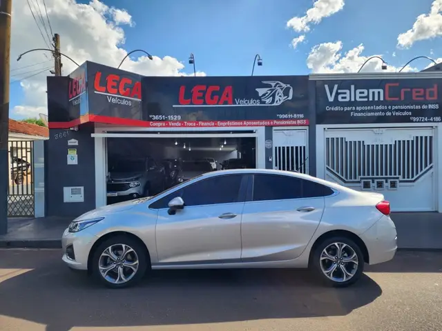 Carro Chevrolet Cruze 2023 Premier 1.4 Turbo (Aut.)
