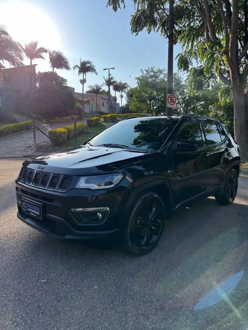 Jeep Compass 2.0 Night Eagle (Aut) (Flex)