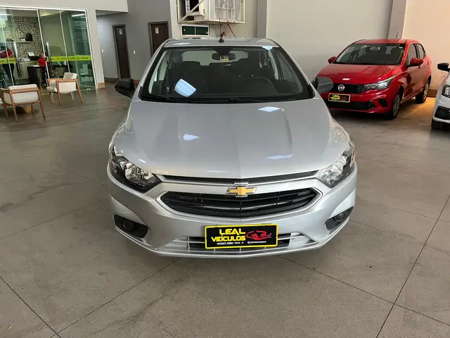 Carro Chevrolet Onix 2020 1.0 (Flex)