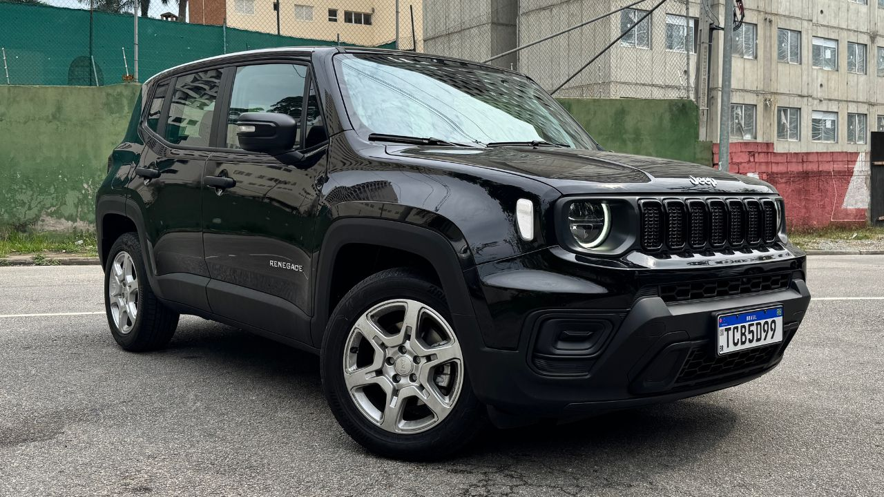 Versão mais barata do SUV compacto custa R$ 118.290. Será que vale a pena?
