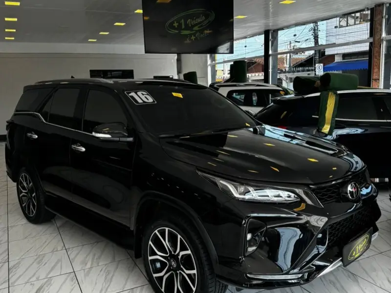 Toyota SW4 2.8 TDI SRX 7L 4x4 (Aut)
