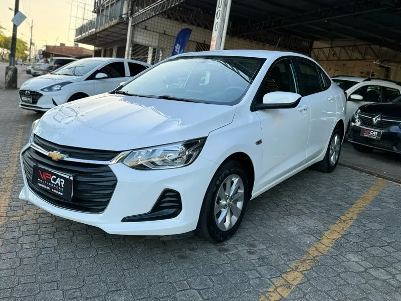 Chevrolet Onix Plus 1.0 LT (Flex)