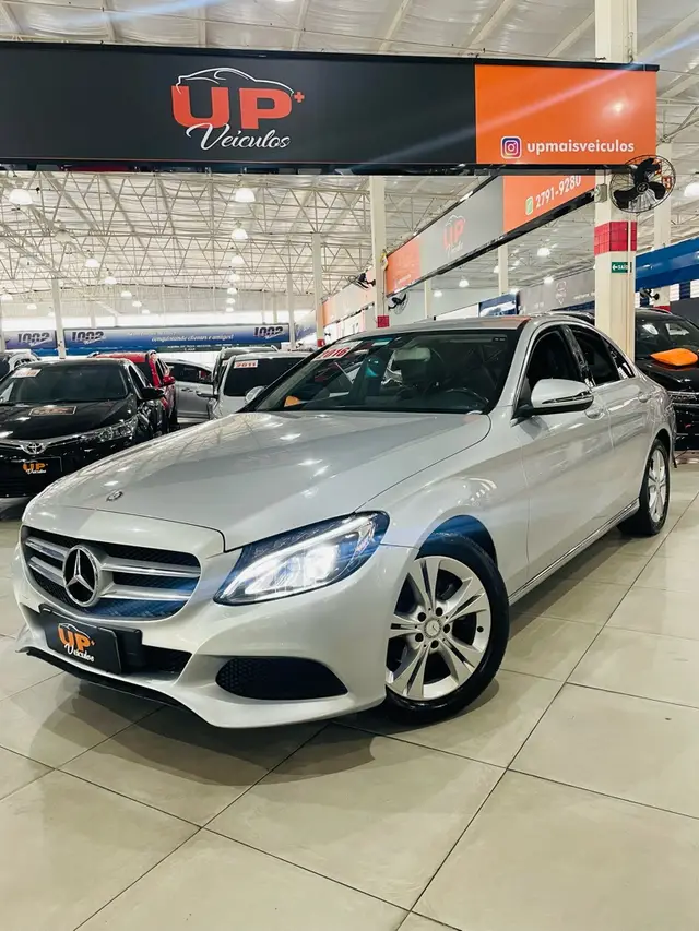 Carro Mercedes-Benz C 180  2016 1.6