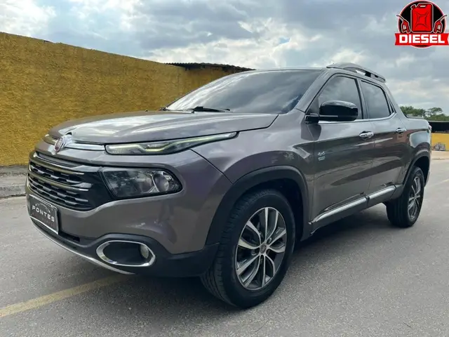 Carro Fiat Toro 2019 Volcano 2.0 diesel AT9 4x4