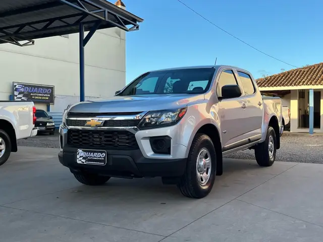 Carro Chevrolet S10 Cabine Dupla 2022 S10 2.8 CTDI LS 4WD (Cabine Dupla)