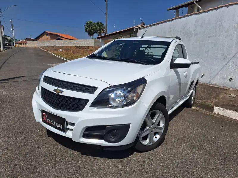 Chevrolet Montana Sport 1.4 (Flex)