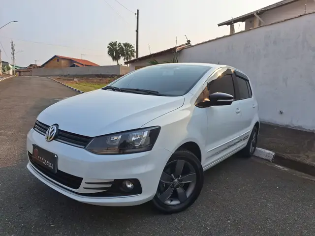 Carro Volkswagen Fox 2021 1.6 MSI Connect (Flex)
