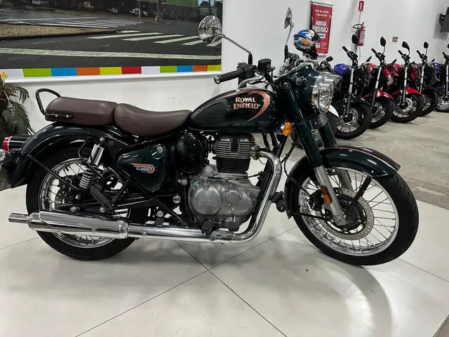 Carro Royal Enfield Classic 350 2024 Dark