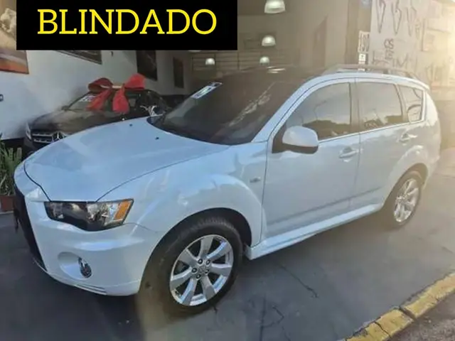 Carro Mitsubishi Outlander 2013 3.0 V6 GT4