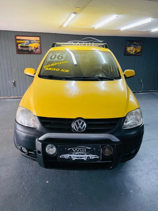 Carro Volkswagen CrossFox 2006 1.6 (Flex)