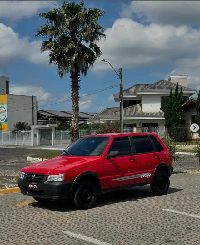 Carro Fiat Uno 2012 Way 1.0 8V (Flex) 4p