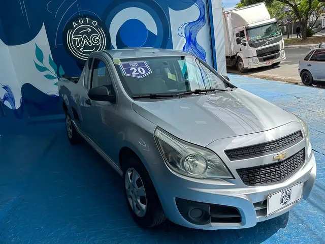 Carro Chevrolet Montana 2020 LS 1.4 (Flex)