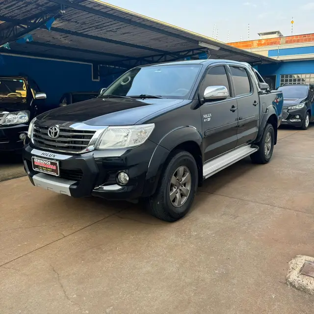 Carro Toyota Hilux Cabine Dupla 2013 Hilux 2.7 SRV CD 4x4 (Flex) (Aut)