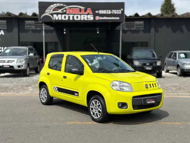 Carro Fiat Uno 2013 Vivace Italia 1.0 8V (Flex) 4p