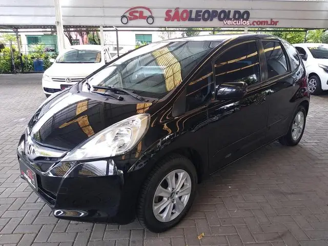 Carro Honda Fit 2013 LX 1.4 (flex)